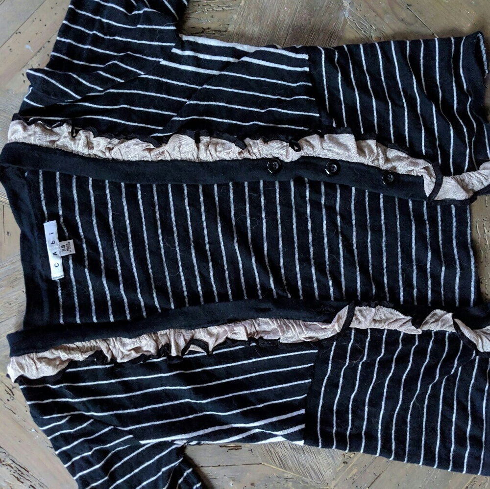 Cardigan. - Picture 3 of 3